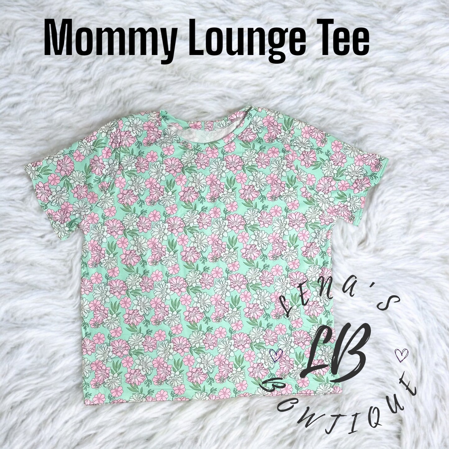 Mama Lounge Tee